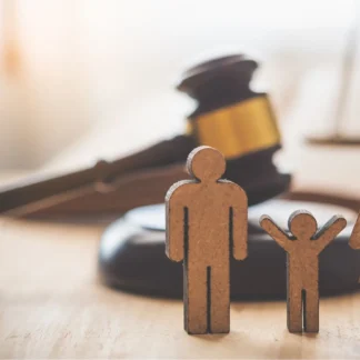 تصویر وکیل خانواده آنلاین- گروه حقوقی لاوین