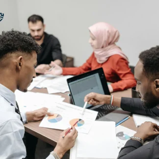 تصویر وکیل شرکت تهران- شرکت خدمات حقوقی لاوین