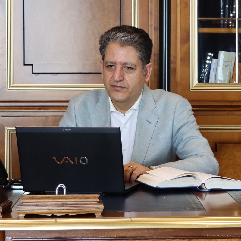 دکتر احمد کریمی