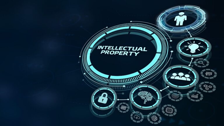 وکیل مالکیت فکری و فناوری