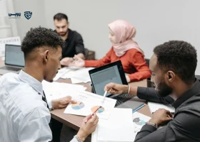 تصویر وکیل شرکت تهران- شرکت خدمات حقوقی لاوین